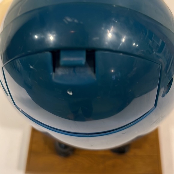 Official M and M's Brand Collectible Candy Dispenser - Picture 3 of 7